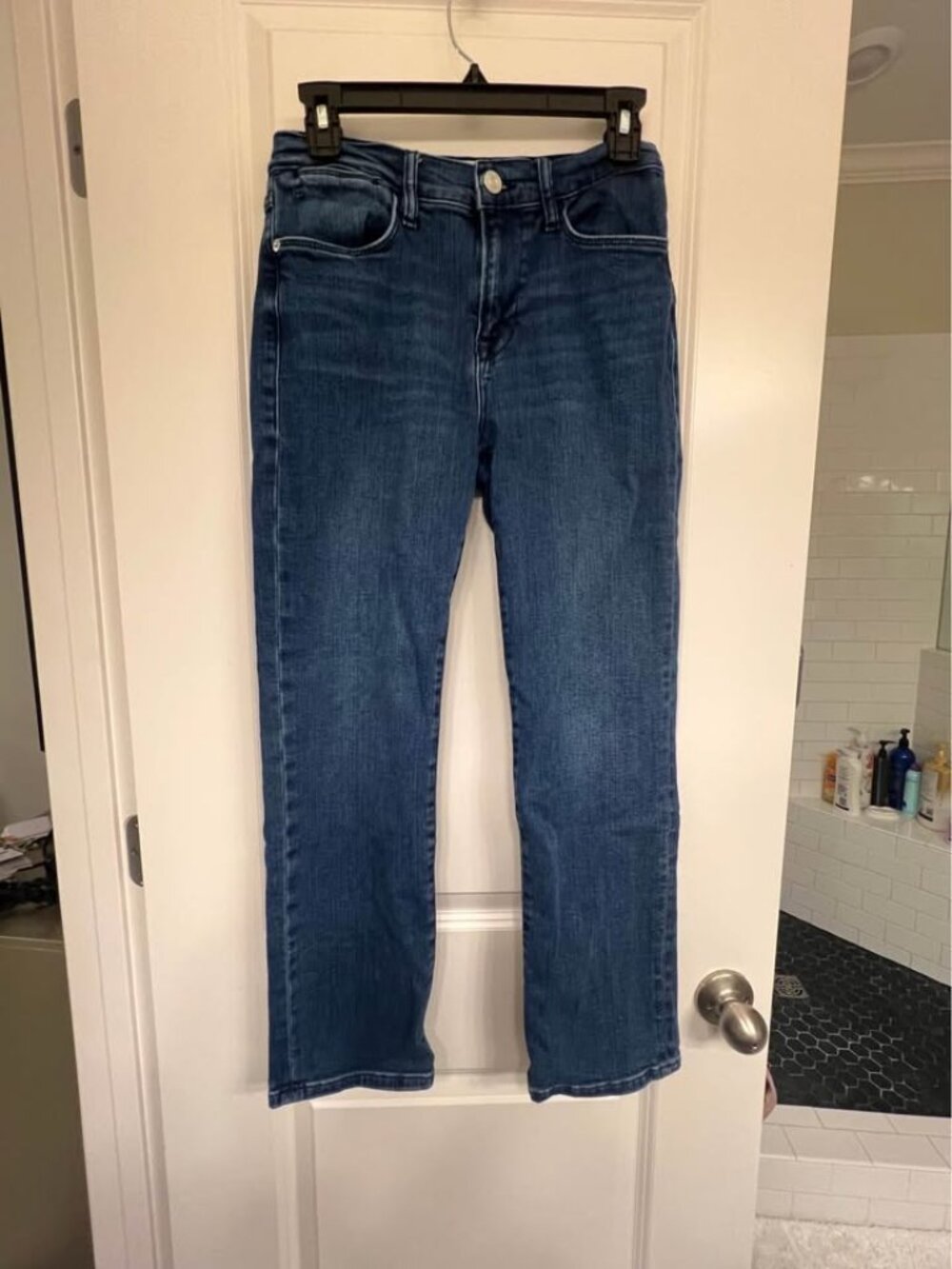 FRAME Straight-Leg Jeans Size 28